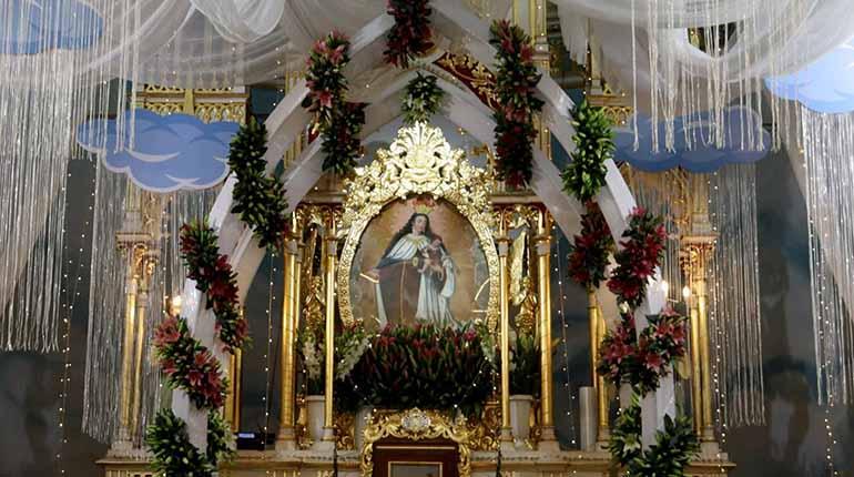 https://php.centraldemedios.cloud/imagenes/La%20Virgen%20del%20Carmen%20de%20Cliza%20queda%20a%20un%20paso%20de%20ser%20patrimonio%20nacional.jpg