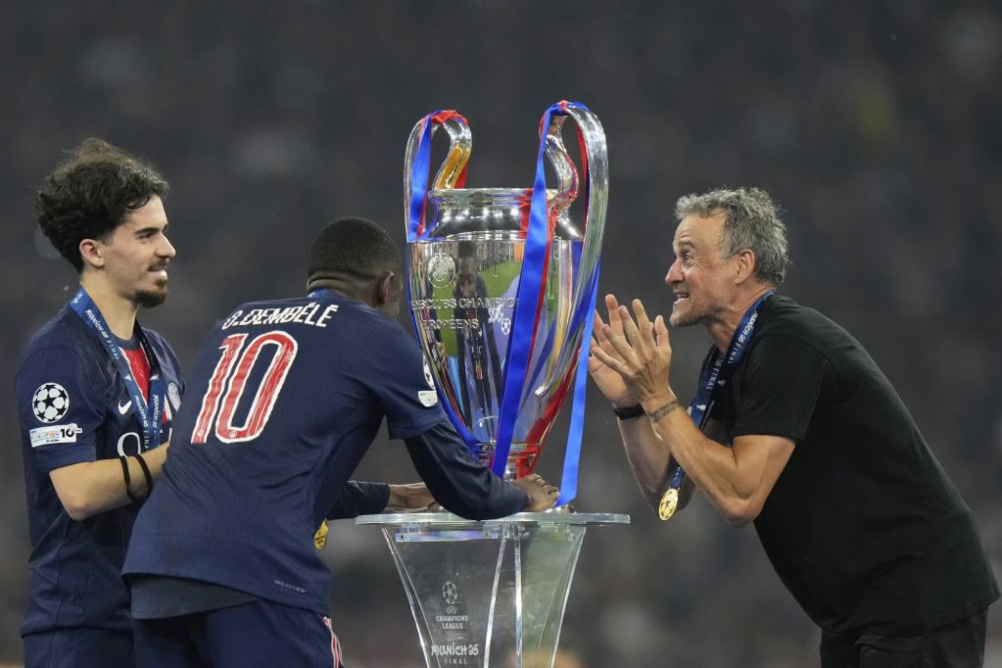https://php.centraldemedios.cloud/imagenes/Paris%20Saint-Germain%20bicampe%C3%B3n%20de%20la%20UEFA%20Champions%20League.jpeg