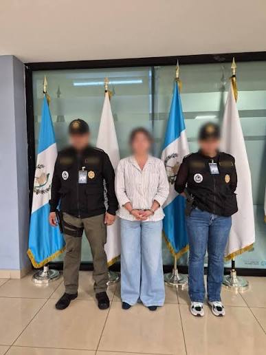 https://php.centraldemedios.cloud/imagenes/viceconsul.jpeg